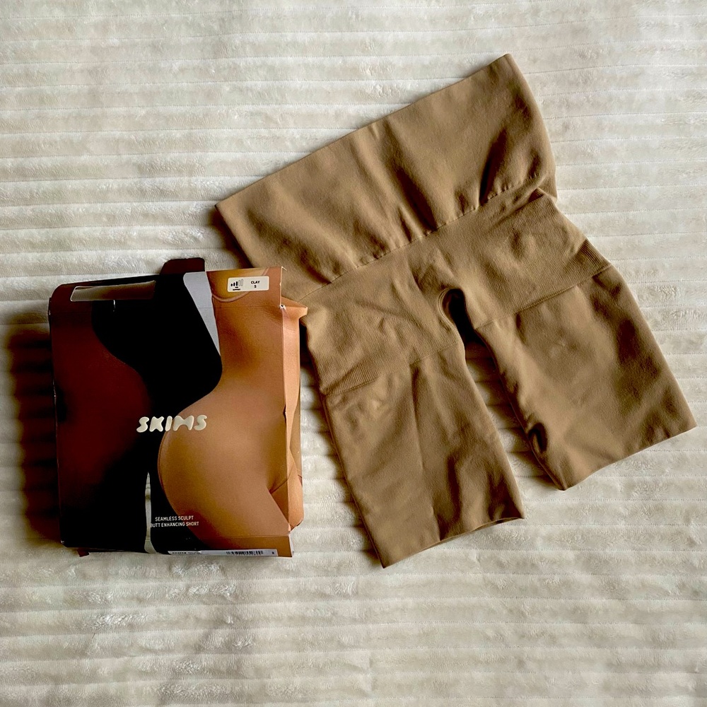 Skims…sculp shorts!!!